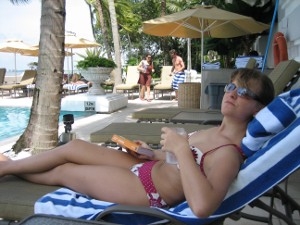 09-CoolamPool2